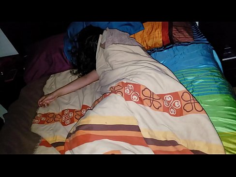 ❤️ Fiul vitreg care își ceartă tânăra mamă vitregă în timp ce ea doarme. at ro.freepornhdonlinegay.ru ️❤